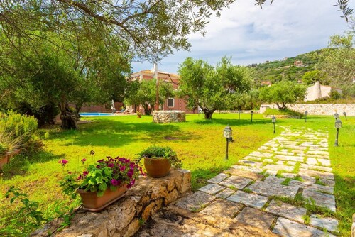 Villa Marina - Three Bedroom Villa, Sleeps 7