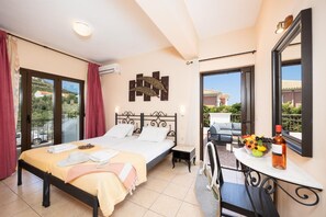 3 Schlafzimmer, Bügeleisen/Bügelbrett, WLAN, Bettwäsche