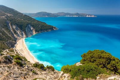 Villa Eufrosini - Three Bedroom Villa, Sleeps 8