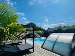 Piscina interna, piscina externa