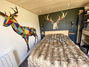 1 habitación, wifi y ropa de cama