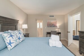 3 Schlafzimmer, Schreibtisch, Bügeleisen/Bügelbrett, kostenloses WLAN