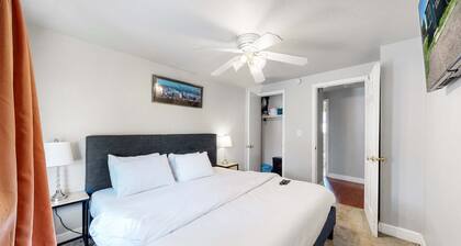 Cool Stay Near Rapids Stadium Ideal for Sports Fans!