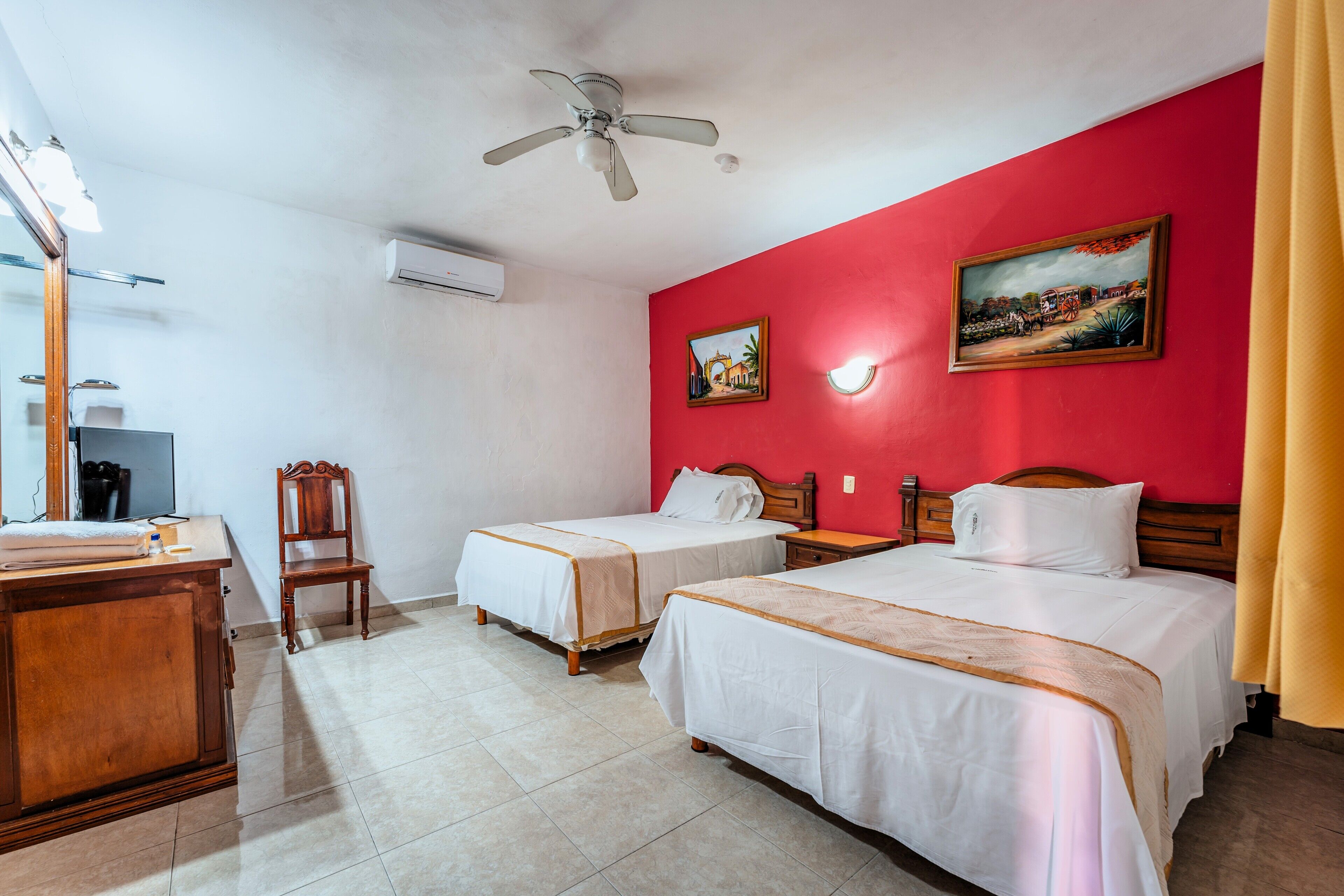 1 bedroom, free wifi, bed sheets