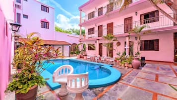 Alberca al aire libre