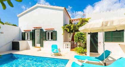 Villa Torreta - Three Bedroom Villa, Sleeps 4