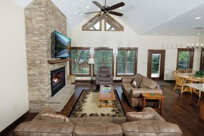 TV, peis og videospill