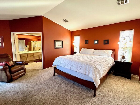 3 bedrooms, iron/ironing board, travel cot, WiFi - Casa Milan 3BR/5Beds-LaQuinta Hm Lic.065016 (La Quinta)