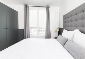 2 chambres, fer et planche Ă repasser, Wi-Fi gratuit, draps fournis