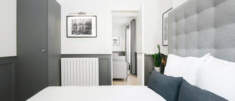 2 chambres, fer et planche à repasser, Wi-Fi gratuit, draps fournis