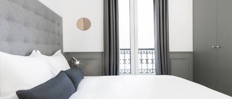 2 chambres, fer et planche à repasser, Wi-Fi gratuit, draps fournis