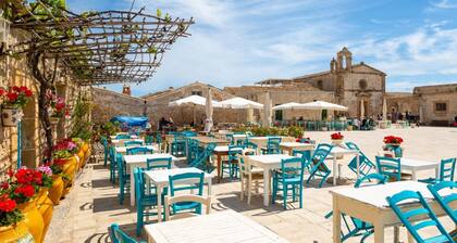 Villa Akos Large Private Pool, A/C, WiFi