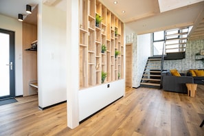 Panoramic Villa, Accessible, Ensuite (Le Lodge) | Lobby