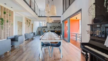 Panoramic Villa, Accessible, Ensuite (Le Lodge) | Dining