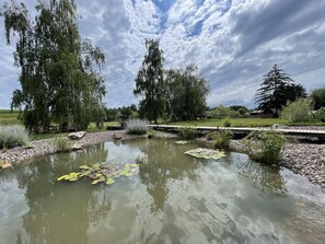Villa Panoramique, accessible aux personnes à mobilité réduite, salle de bains attenante (Le Lodge) | Vue depuis l’hébergement