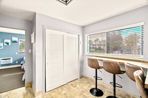 Interior - 🐚BBR #10, Steps to the Beach, HTD Pool, Lrg Rm w/Living Rm, Kitchen & 4 Beds! (Treasure Island)