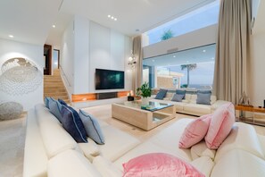 Smart TV, fireplace, video games, DVD player - Villa Blue Sky - Mallorca Luxury Villa (Port d'Andratx)