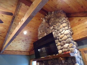 Interior - Lake Wallenpaupack: Lakefront Home & Seasonal Dock Slip (Greentown)