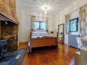 1 bedroom, free WiFi, bed sheets - Pettingalls Farm Cottage (Deopham Green, near Wymondham)
