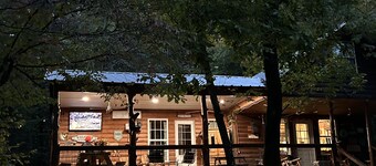 Anderson Paradise Cabin in Albert Pike Recreational Area, Caddo Gap Arkansas