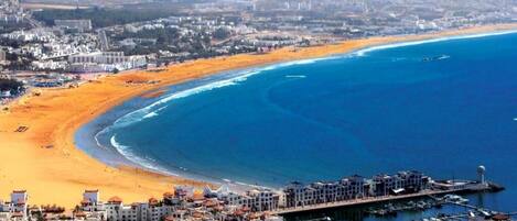 Playa en los alrededores