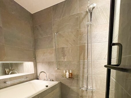 Park Hotel Kyoto - Image 25