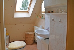 Hårtørrer, håndklæder