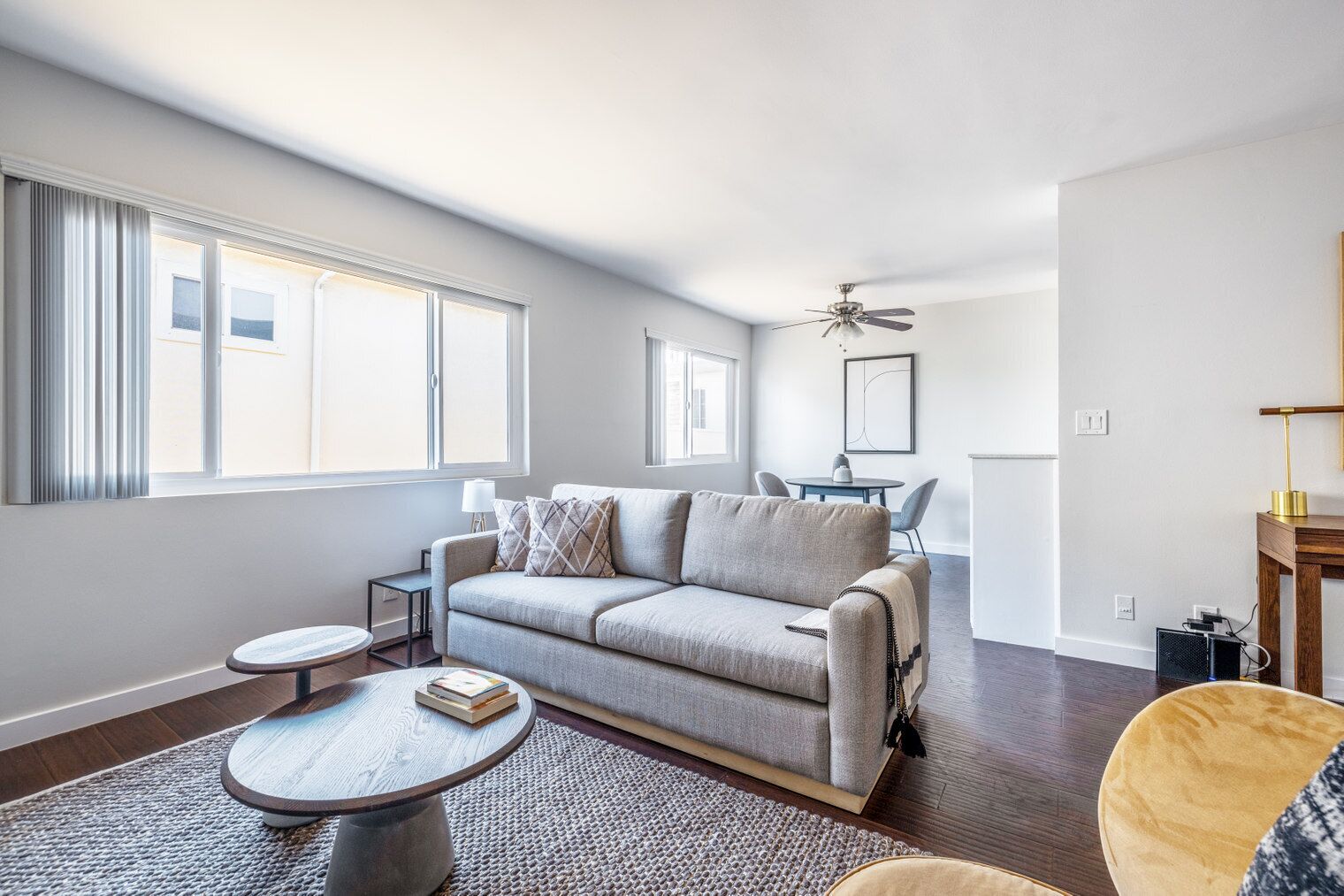 Modern Beverly Hills 1BR, Pool, near Beverly Center, by Blueground