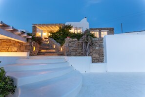 Facciata della struttura