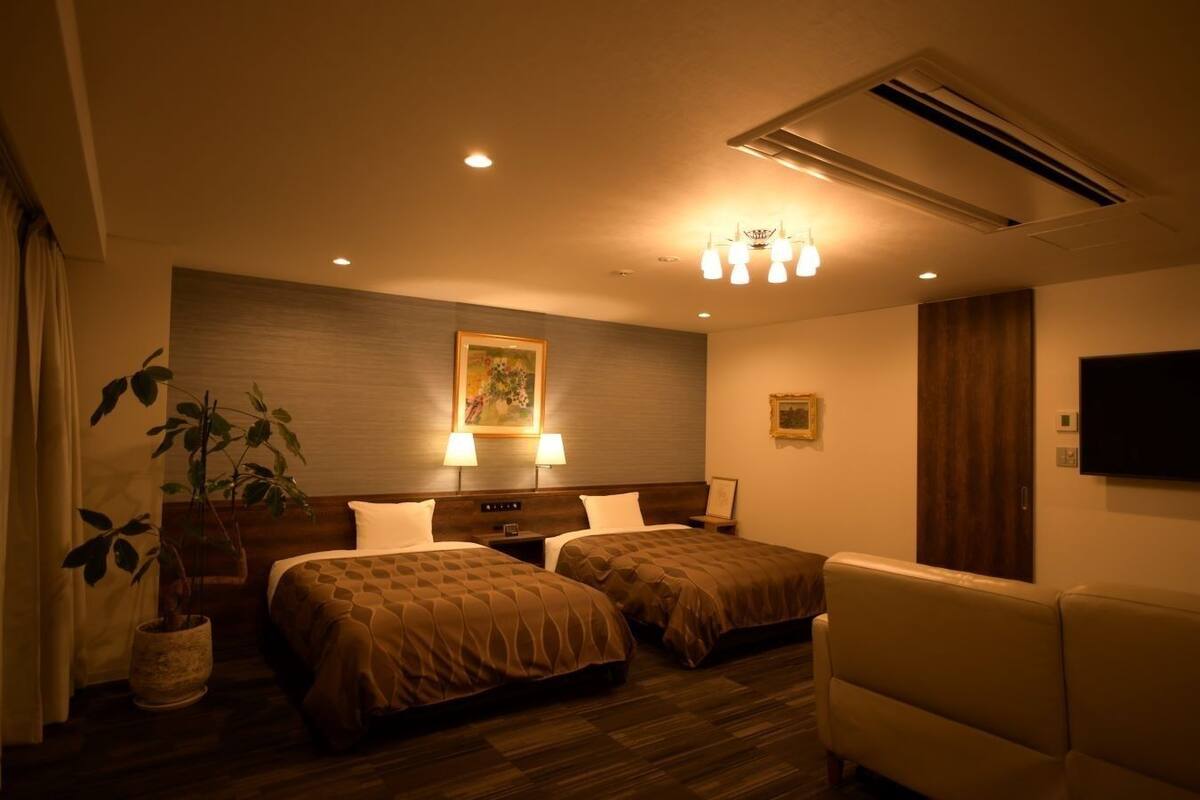 책상, 무료 WiFi, 침대 시트