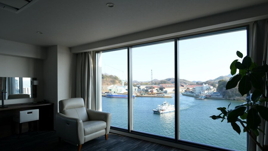 Sakura Shimanami Hotel Onomichi Ekimae