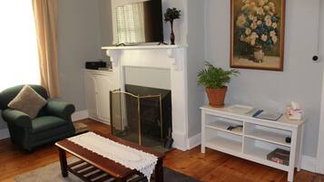 Traditional House | Living area