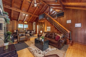 Smart TV, fireplace, video game console, DVD player