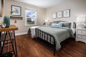 Unclassified image, 5 of 25, button