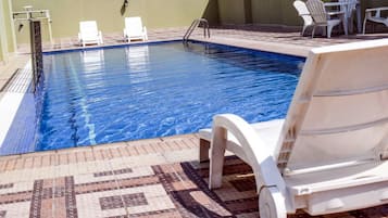 Outdoor pool, pool loungers