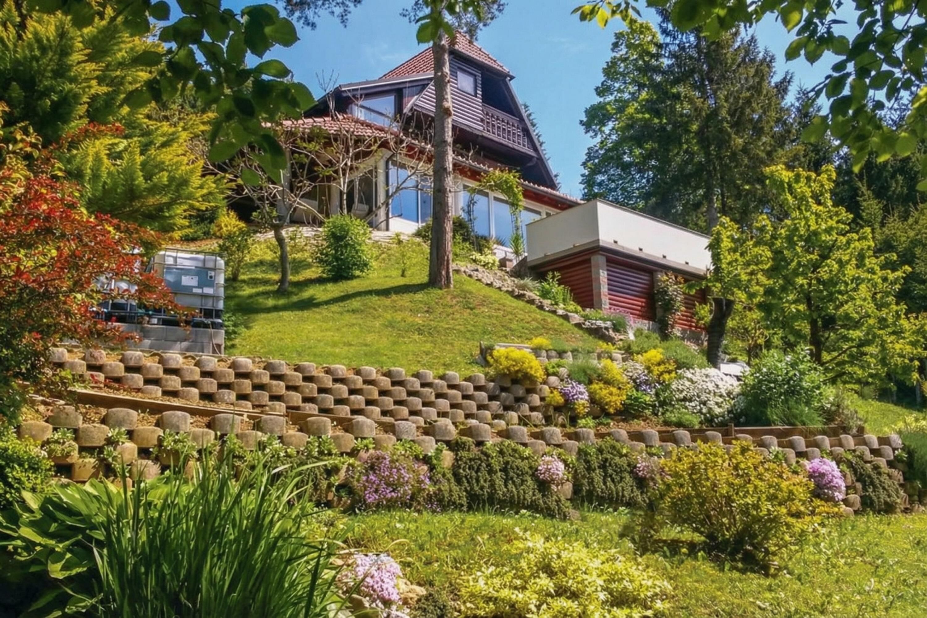 Familie villa, meerdere slaapkamers, 2 badkamers (Bonidesa House With Whirlpool) | Exterieur