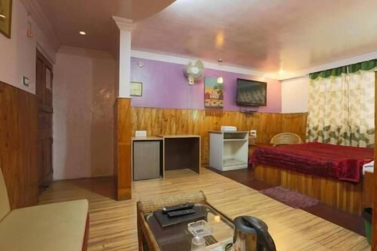 Minibar, ses yalıtımı, ütü/ütü masası, portatif/ilave yatak