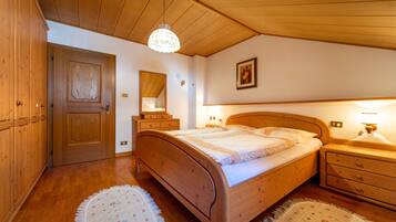 1 soverom, wi-fi (inkludert) og sengetøy