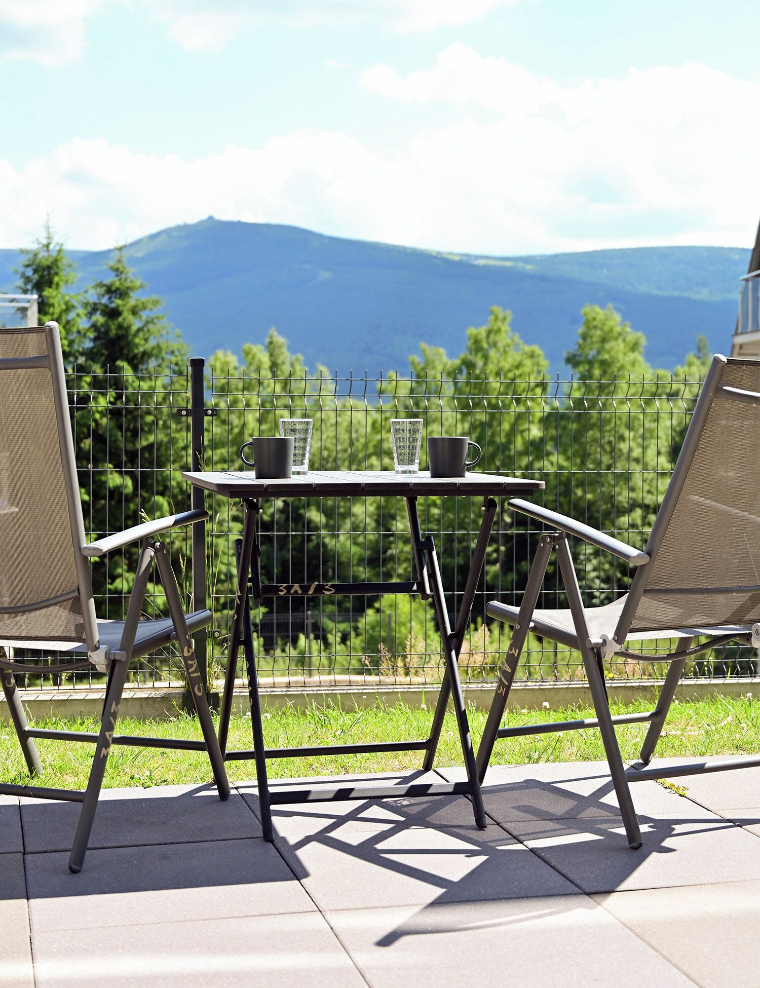 Standard Apartment | Mountain view