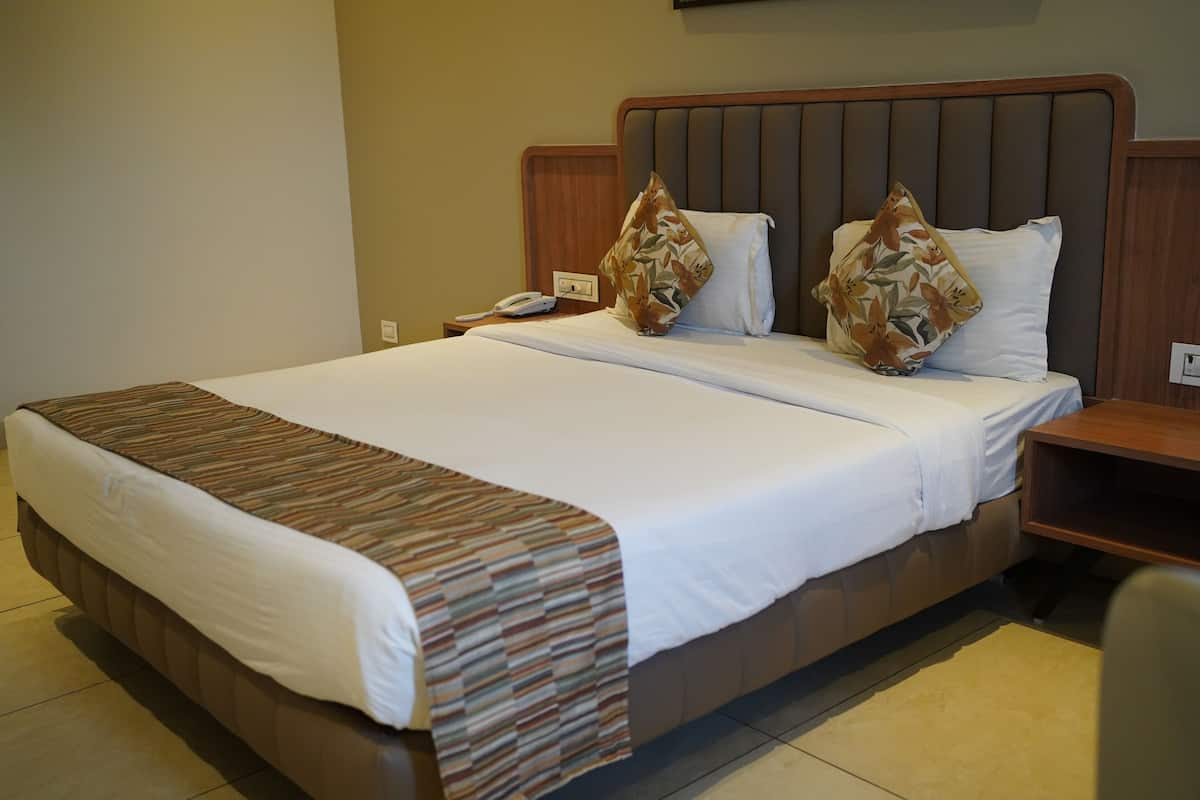 Premium Room | 1 bedroom, free WiFi, bed sheets