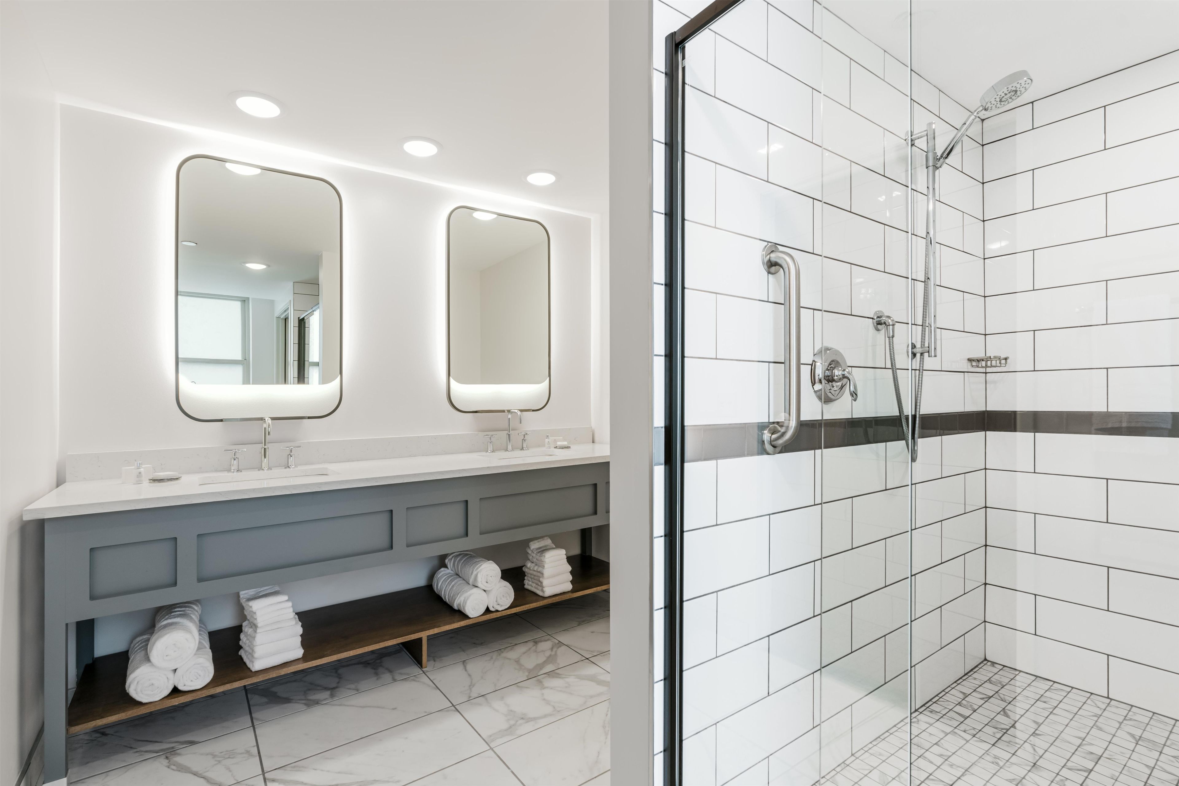 Bathroom shower