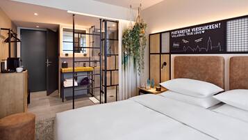 Chambre, 1 trĂšs grand lit