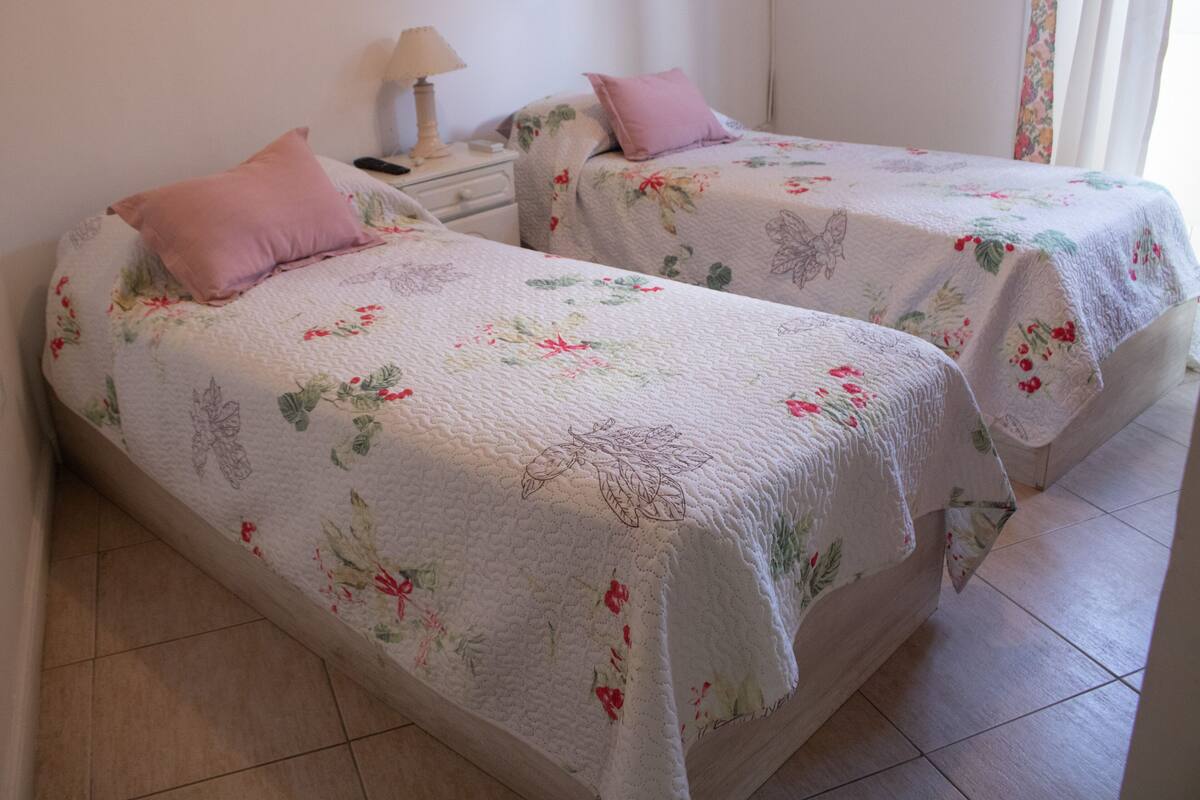 Departamento Superior - 4 Personas | Wifi gratis y ropa de cama