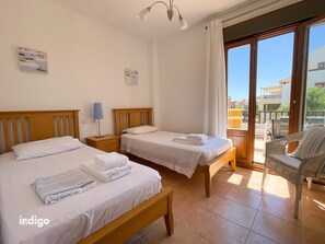 3 Schlafzimmer, Bügeleisen/Bügelbrett, kostenloses WLAN, Bettwäsche