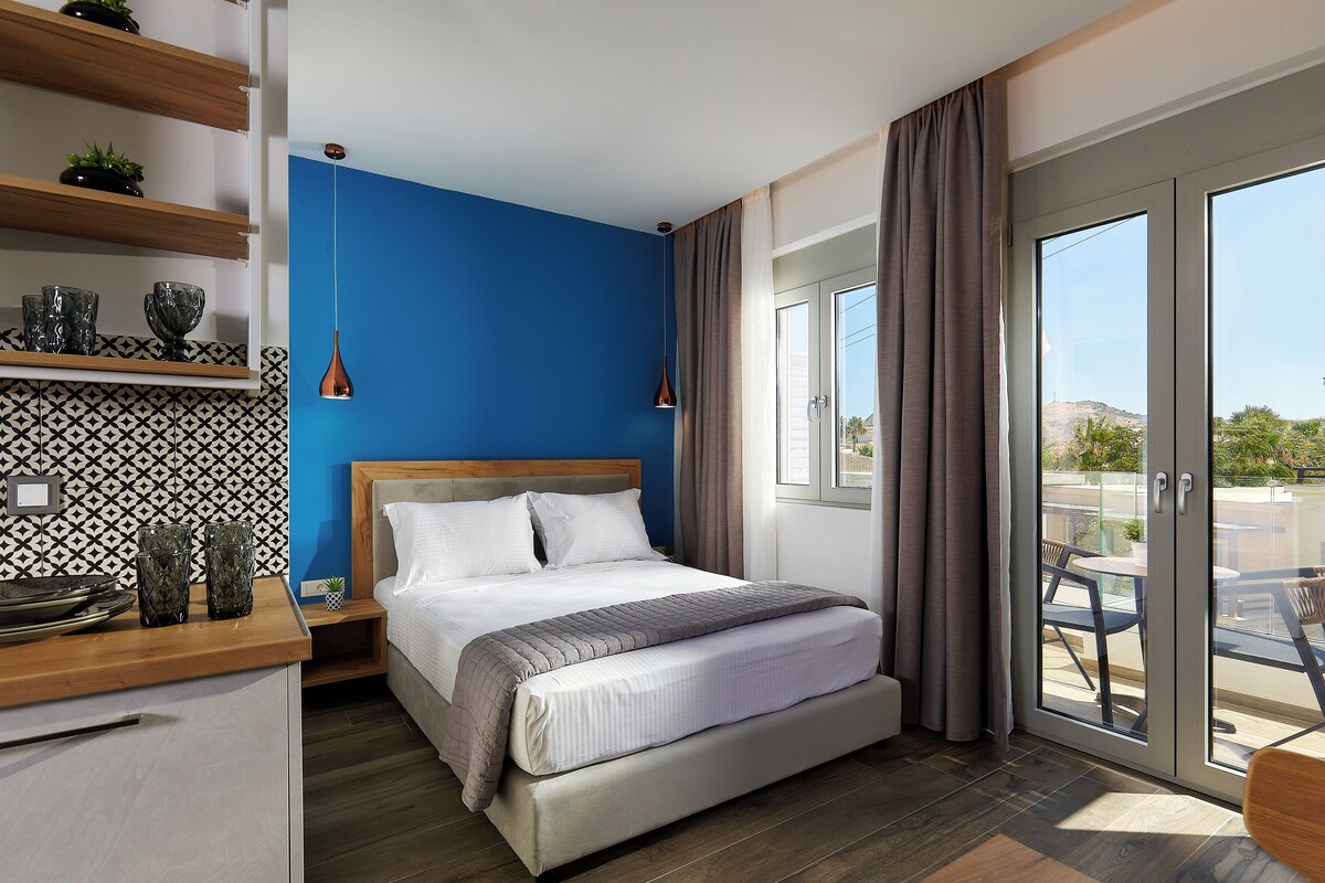 Junior Suite with Garden View