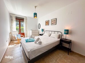 3 habitaciones, tabla de planchar con plancha y wifi gratis 