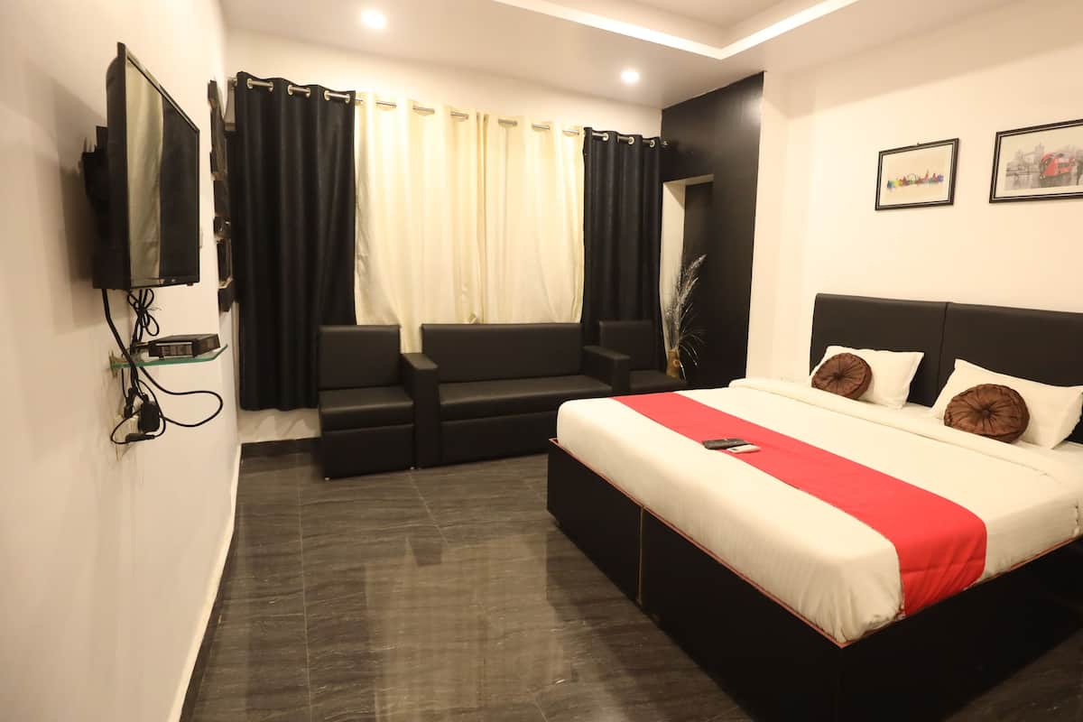 1 bedroom, soundproofing, free WiFi, bed sheets