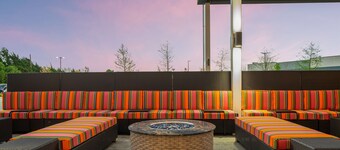 Home2 Suites by Hilton Rowlett Rockwall Marina