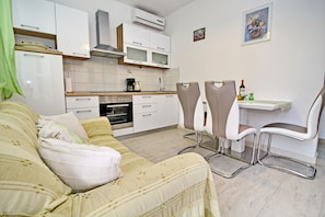 House (Four Bedroom House with Private Pool) | Dining room - Green Garden House (Korcula)