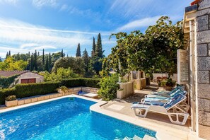 House (Four Bedroom House with Private Pool) | Pool